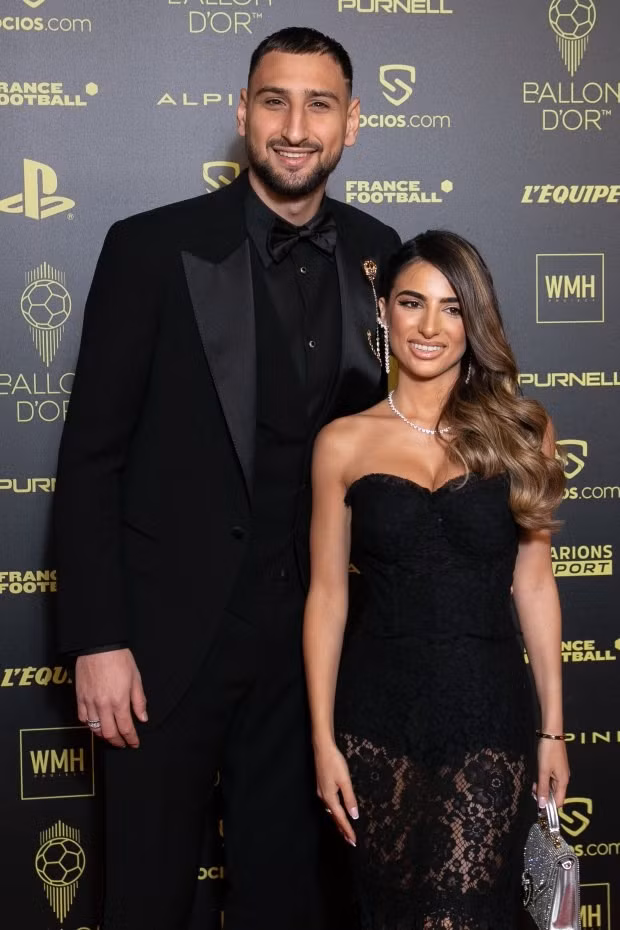 Các nàng WAGs tuyệt đẹp của tuyển Ý ‘đổ bộ’ EURO 2024 