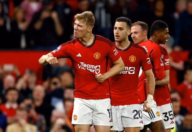 Chùm ảnh Hojlund thắp hy vọng Man Utd dự Cup châu Âu 