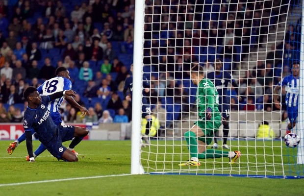 Chùm ảnh: Cole Palmer tiếp tục toả sáng, Chelsea sáng cửa dự Europa League 