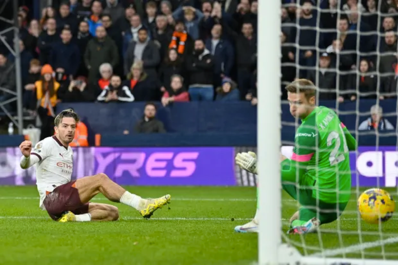 Kết quả Ngoại hạng Anh: Man City, Tottenham trở lại quỹ đạo, Chelsea khủng hoảng