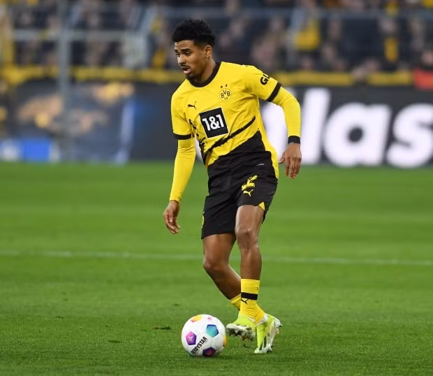 Hàng loạt cầu thủ phải rời Chelsea trước 30/6 