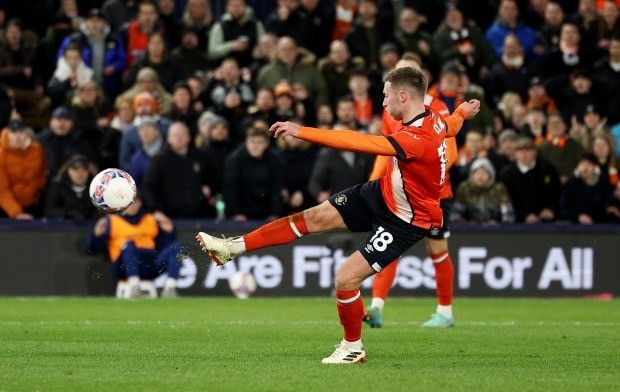 Chùm ảnh: Haaland làm nên lịch sử gần 100 năm tại Man City 
