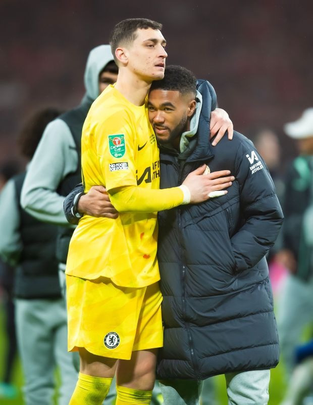 Hàng loạt cầu thủ phải rời Chelsea trước 30/6 