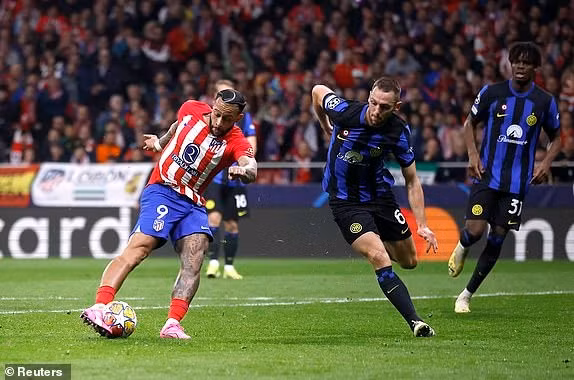 Với việc Inter Milan bị loại khiến bóng đá Ý sạch bóng đại diện ở tứ kết Champions League mùa 2023-2024. Điều đặc biệt thú vị của 8 đội vào tứ kết Champions League 2023/2024