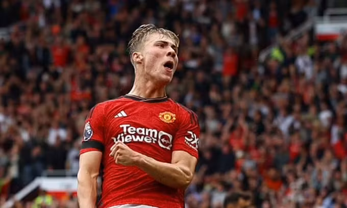 </strong> <strong> Tiền đạo Rasmus Hojlund</strong> cũng đang có được vị trí chính thức tại đội chủ sân Old Trafford. Đội hình Man Utd ra sao nếu HLV Graham Potter thay Erik Ten Hag?