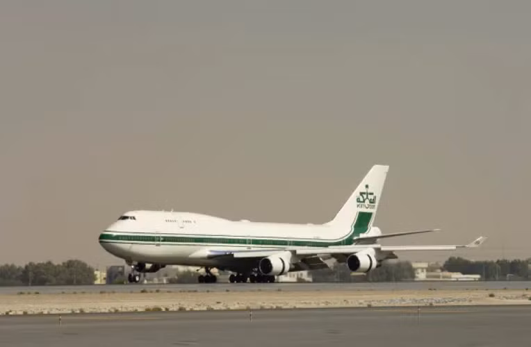 Ronaldo và Neymar sống vương giả như 'ông hoàng' tại Ả Rập Xê-út 