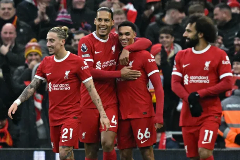 Liverpool thắng khó tin Fulham vòng 14 Ngoại hạng Anh 