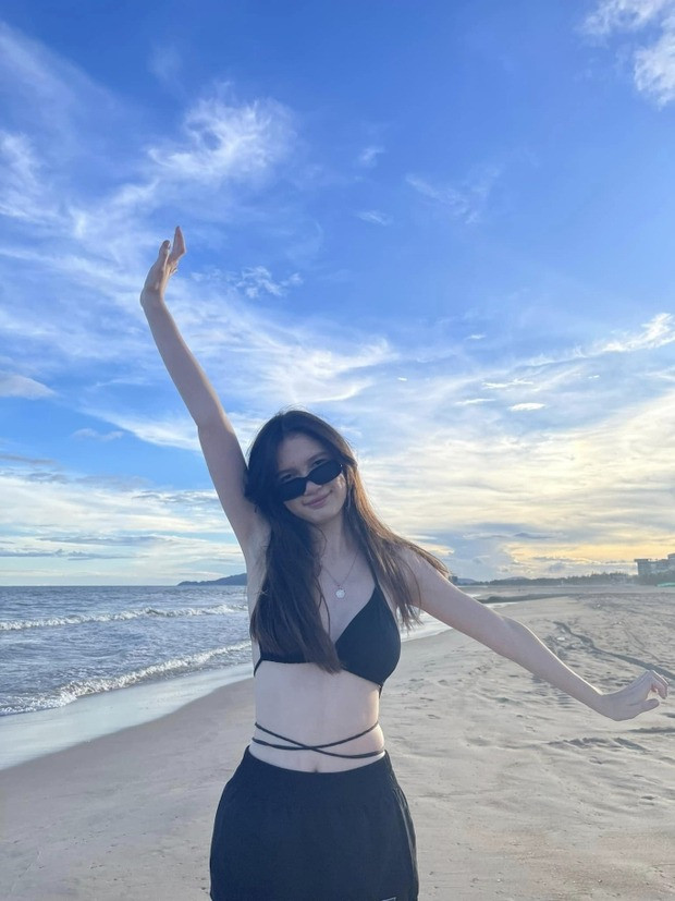 Dàn em gái 'vạn người mê' của cầu thủ Việt Nam 