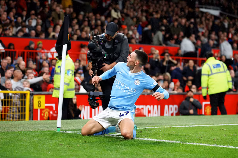 Haaland giúp Man City ‘vùi dập’ Man United ngay trên thánh địa Old Trafford