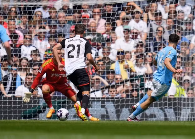 Chùm ảnh: Man City đè bẹp Fulham, gây sức ép cực đại lên Arsenal 