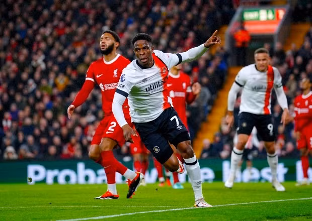 Liverpool thắng đậm, ‘cắt đuôi’ Man City và Arsenal ở Ngoại hạng Anh 