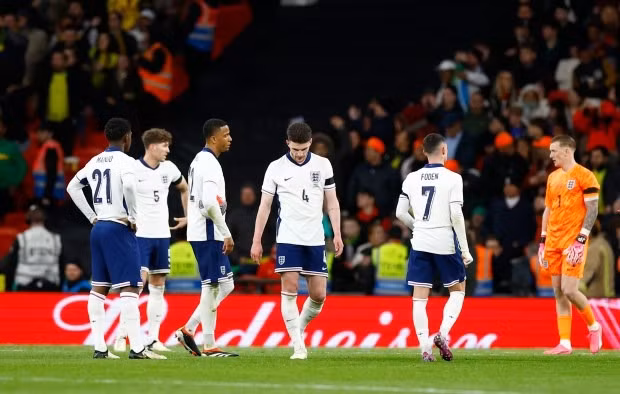 Chùm ảnh: Hạ tuyển Anh, Brazil tạo nhiều kỷ lục