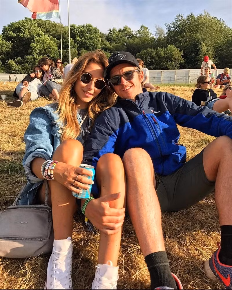 Nhan sắc cực phẩm của ‘nàng WAG dũng cảm nhất nước Anh’