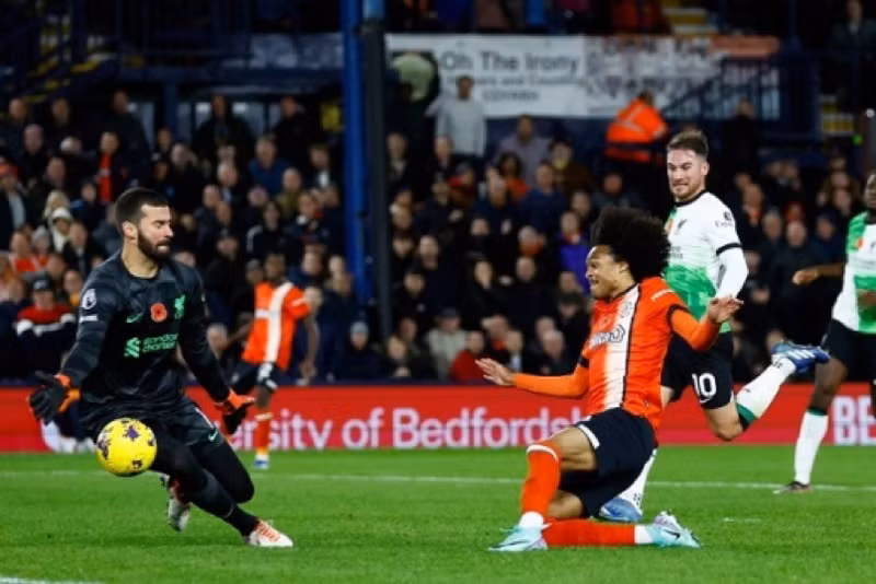 Đội hình ‘xé gió’ sau 12 vòng đấu tại Ngoại hạng Anh 