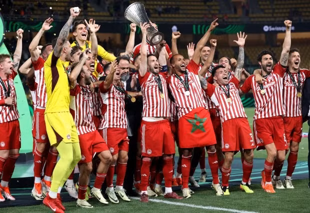 Chùm ảnh: Vô địch UEFA Conference League, Olympiacos làm nên lịch sử 