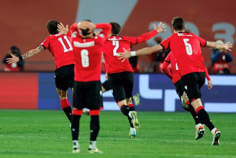 Chùm ảnh: Đội tuyển Georgia đi vào lịch sử, lần đầu dự EURO 