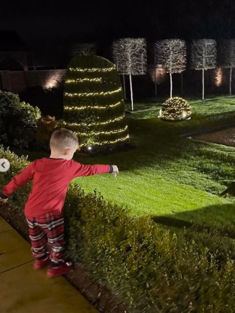 Rooney trở lại Anh sống trong ‘lâu đài’ cực kỳ xa hoa