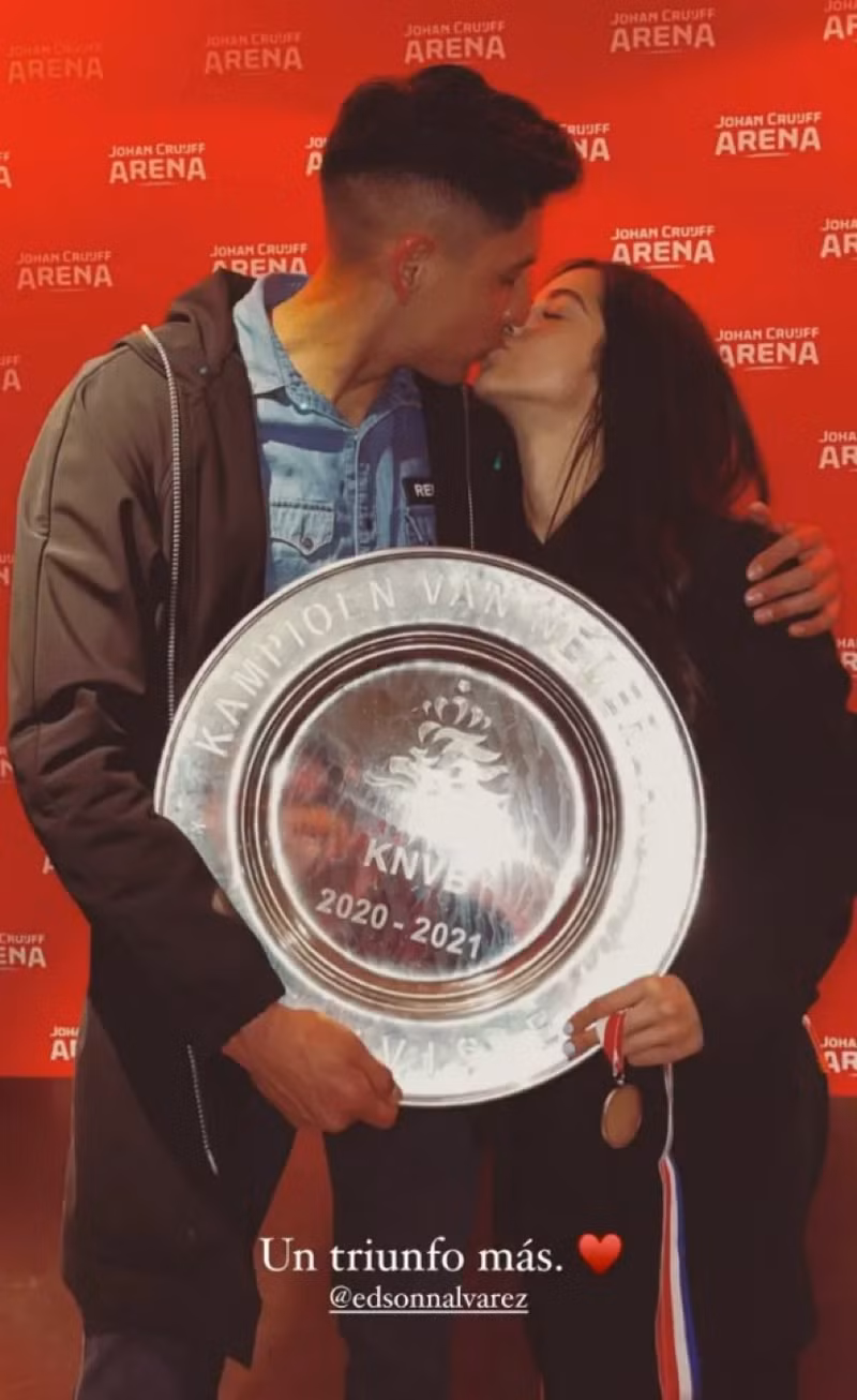 8 nàng WAGS mới toanh, quyến rũ nhất Ngoại hạng Anh mùa này