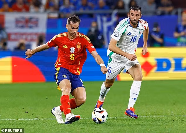 Chùm ảnh: Pha phản lưới nhà của Italia giúp Tây Ban Nha đi tiếp tại EURO 2024 