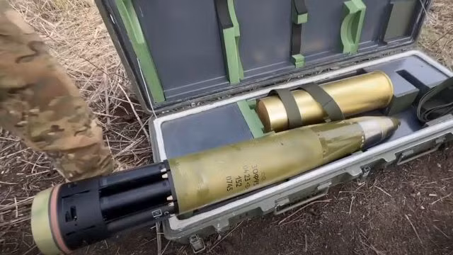 Choáng với sản lượng đạn pháo và tên lửa