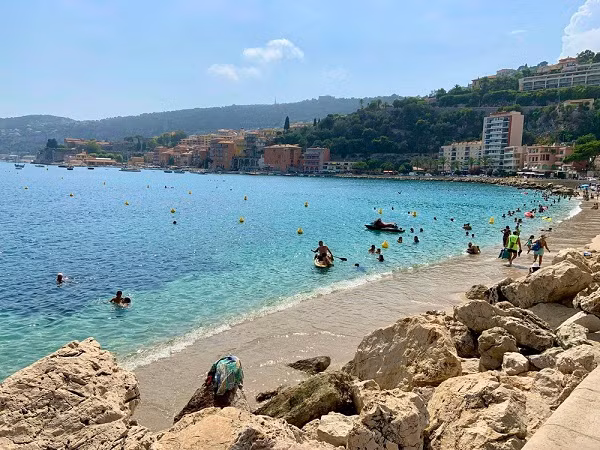 Vì sao du thuyền thu hút người Anh?