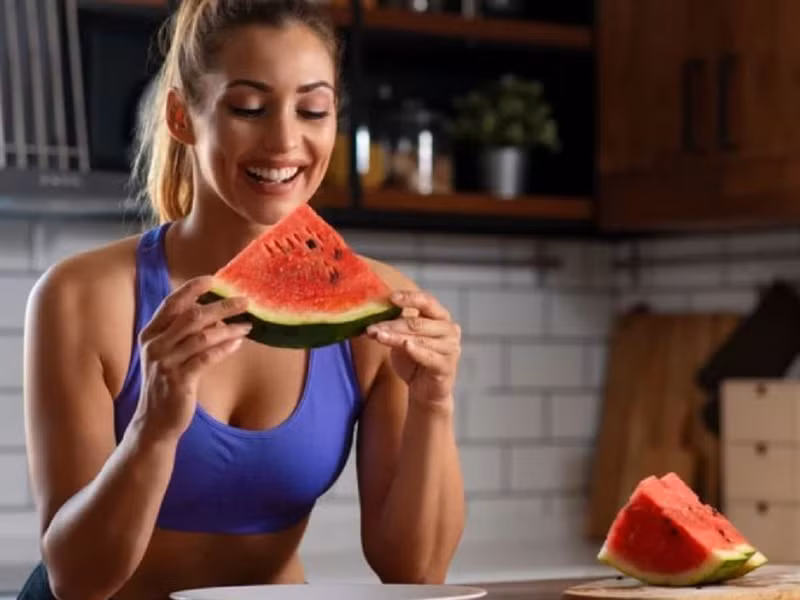 Thực phẩm dễ mua cần bổ sung, giúp trái tim khoẻ mạnh ngày nắng nóng 