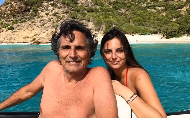 Nàng WAG xinh đẹp, giàu có, nổi tiếng nhất giới đua xe F1