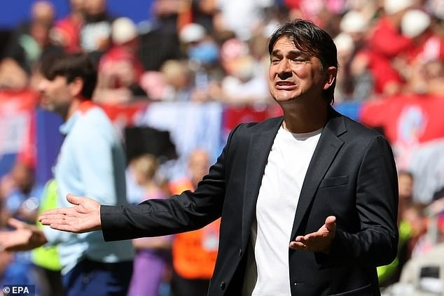 Chùm ảnh: Croatia nguy cơ bị loại ngay vòng bảng EURO 2024 