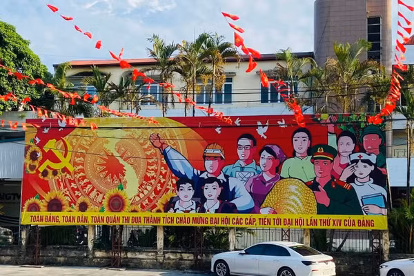 Không khí chào mừng Đại hội XIV của Đảng tại phường Hà Giang 1, Tuyên Quang.