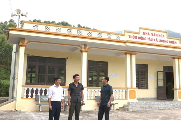 Loa phát thanh tại các nhà văn hóa phát huy vai trò trong giảm nghèo tại Tuyên Quang. 