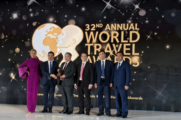 Cao nguyên đá Đồng Văn nhận danh hiệu 'Điểm đến văn hóa hàng đầu thế giới 2025'