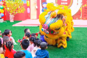 Chú trọng phát triển kỹ năng, thái độ và lòng tự trọng là mục tiêu mà nhiều trường mầm non hướng đến. 