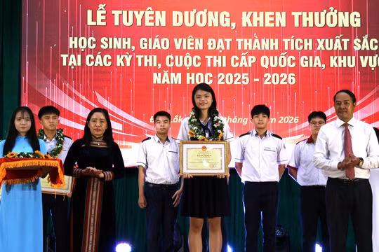 Đắk Lắk vinh danh học sinh, giáo viên đạt thành tích xuất sắc năm học 2025-2026