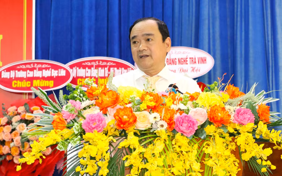 dai-hoi-5.jpg