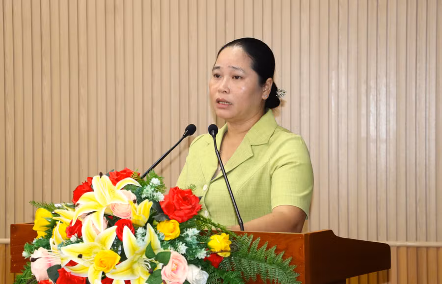 hoi-nghi-2.jpg