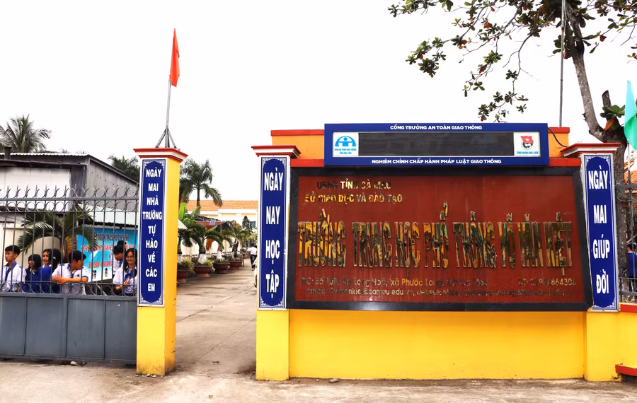 truong-hoc-cong-nghe-1.jpg