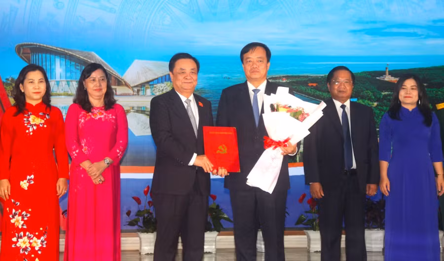 cong-bo-tinh-1.jpg