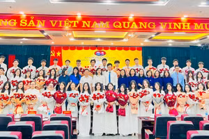 Sự kiện có ý nghĩa đặc biệt, thể hiện kết quả nổi bật trong công tác phát triển Đảng Trường THPT Ngô Quyền.