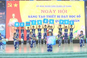 Học sinh quận Lê Chân hưởng ứng Ngày hội sáng tạo thiết bị dạy học số ngành GD&ĐT.