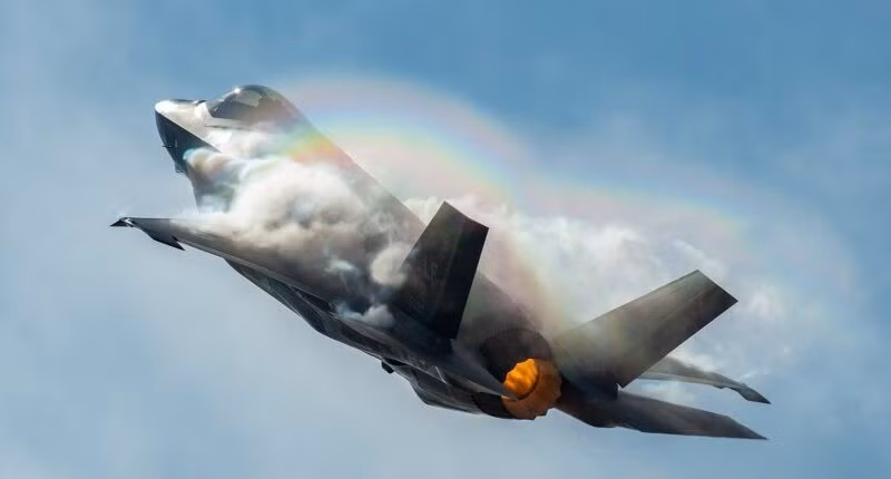 Israel ph&aacute;t triển chiến đấu cơ kh&ocirc;ng người l&aacute;i dựa tr&ecirc;n F - 35 trong Năm 2026 - Ảnh 1.