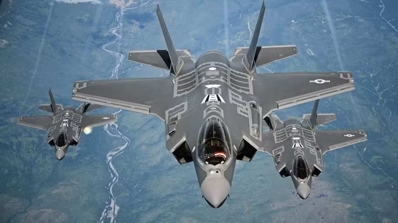 Tiêm kích F-35.