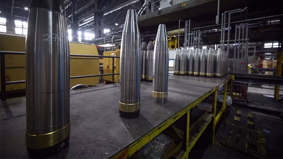 Thiếu đất hiếm và nhân lực khiến kế hoạch tái vũ trang EU lung lay