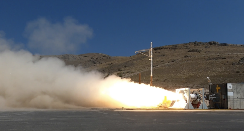 Hải quân Mỹ thử nghiệm động cơ tên lửa nhiên liệu rắn cho hệ thống siêu thanh. Ảnh: Amy Smith qua DVIDS.
