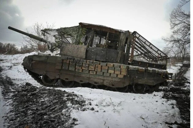 Xe tăng T-80BVM của Nga.