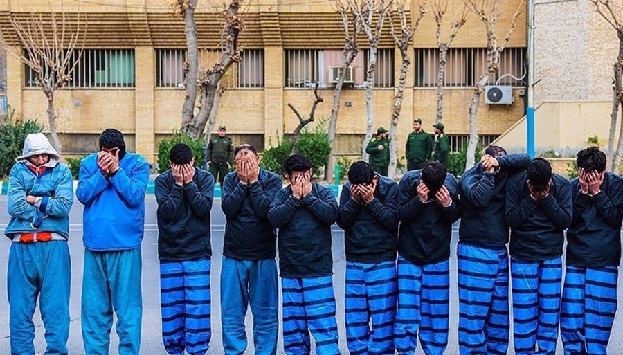 Iran bắt giữ ít nhất 200 thủ lĩnh vũ trang, tịch thu vũ khí