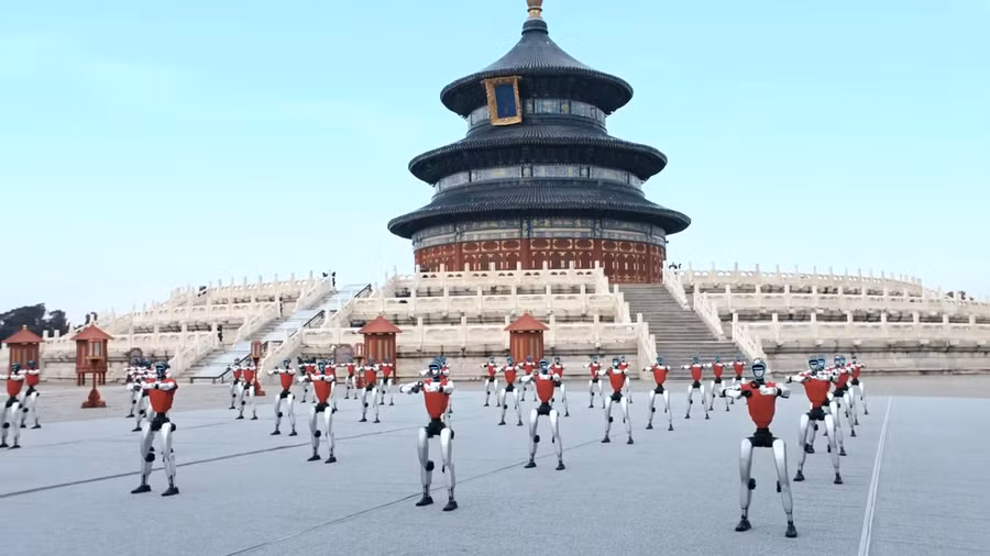 Video hàng chục robot tung cước gây choáng ngợp đền Thiên Đàn