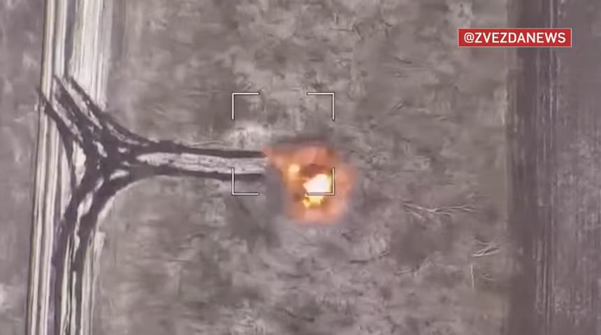 Video Lancet xóa sổ xe tăng T-72 và T-64 tại hướng Dobropillia