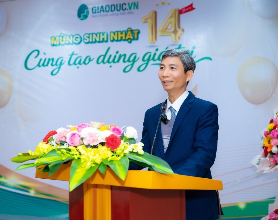 Thầy giáo Nguyễn Trường Lâm phát biểu tại Lễ Kỷ niệm 14 năm thành lập Giáo dục.vn (06/12012 - 06/01/2026)