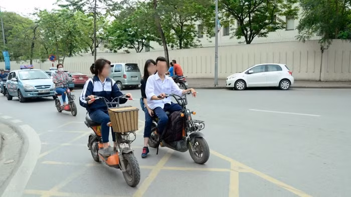 Những va chạm nhỏ khi tham gia giao thông đôi khi cũng có thể trở thành nguồn phát sinh xung đột. Ảnh: Dân trí.