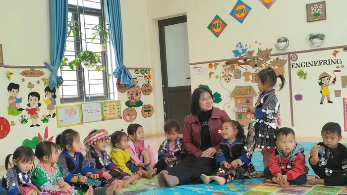 Bà Đỗ Thị Loan - Phó Hiệu trưởng Trường Mầm non Kim Nọi, Mù Cang Chải, Lào Cai. Ảnh: Trần Long 